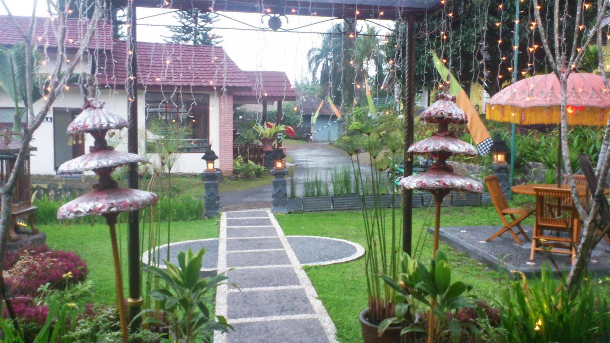 Sitamiang Resort Hotel Bogor Ngoại thất bức ảnh
